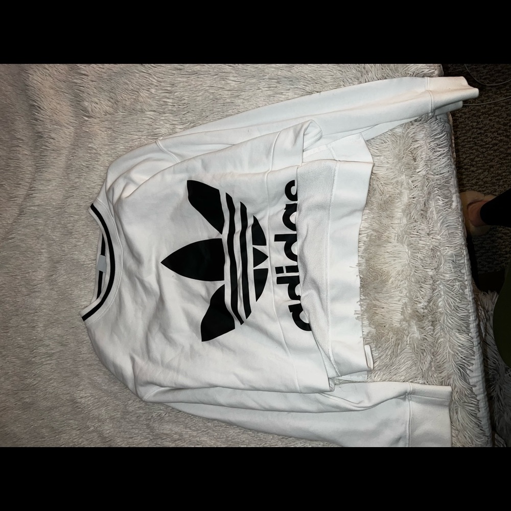 Adidas Sweatshirt